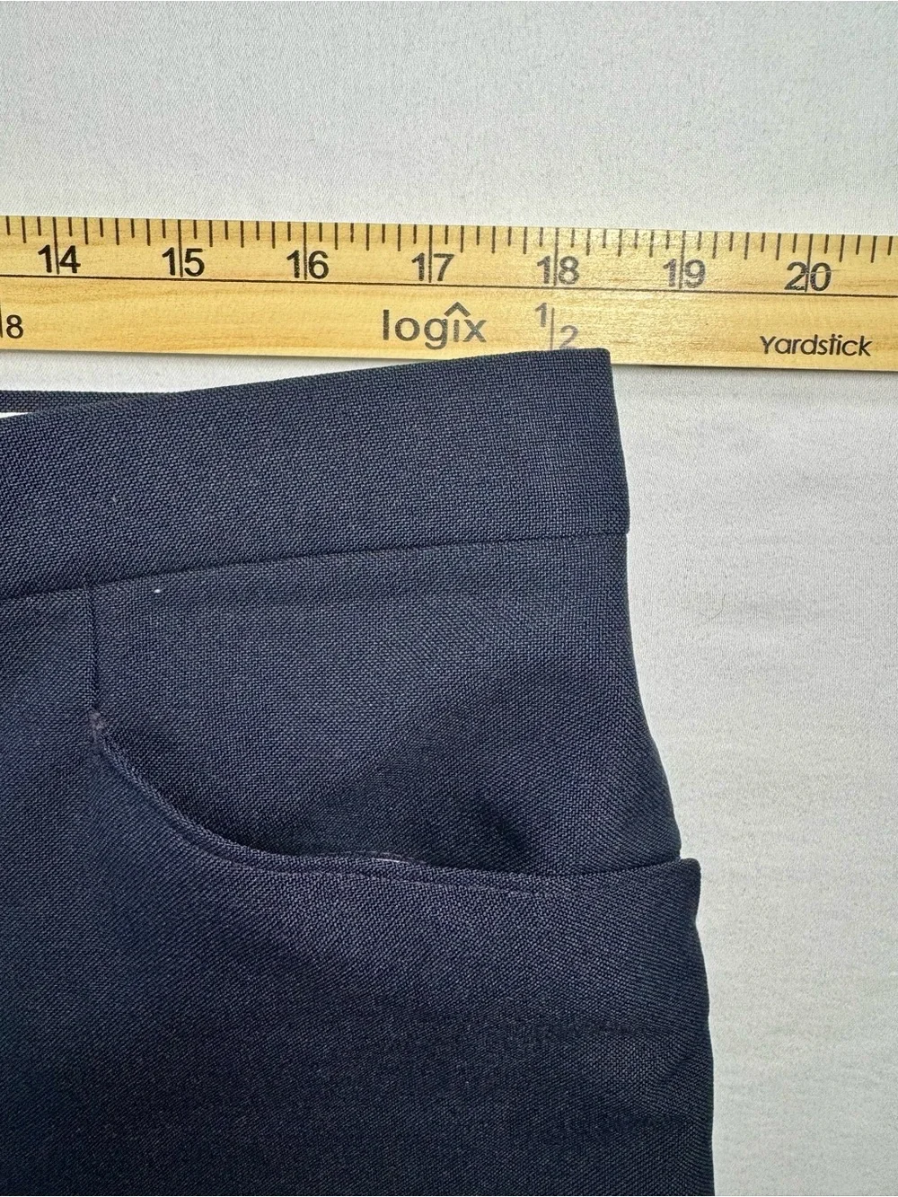 Haggar Men's Pleated Front Dress Pants Navy Classic Fit Straight Leg 38x34